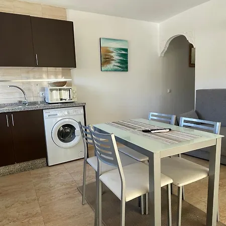 Apartamento Diana Primera Linea De Playa Apartment *